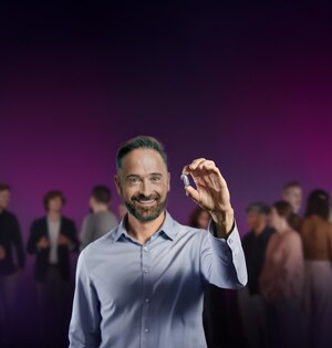 Oticon introduces the world's smallest powerhouse: Oticon Intent™ miniBTE R with two fitting levels