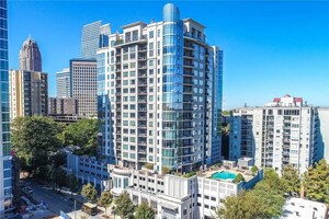 Luxe Re-engages FirstService Residential as its Property Management Partner