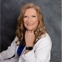 The Inner Circle acknowledges, Andrea M. Trescot, MD, ABIPP, FIPP, CIPS as a Pinnacle Lifetime Member