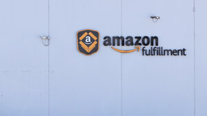 Unifor serves Amazon notice to bargain