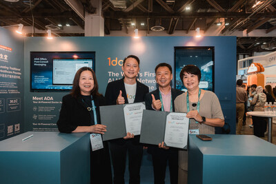 Mr Tu Zhiliang, Founder & Chairman of Gushengtang Holdings Ltd (Second from right) & Dr Lam, Co-Founder & Chairman of 1doc (Second from left) at the GovWare 2025 Signing Ceremony