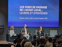 De gauche à droite : Isabelle Marquis, animatrice, Nicholas Jobidon, ENAP, et Sandra Paquette, ITHQ (Crédit : ITHQ) (Groupe CNW/Institut de tourisme et d'hôtellerie du Québec) De gauche à droite : Isabelle Marquis, animatrice, Nicholas Jobidon, ENAP, et Sandra Paquette, ITHQ (Crédit : ITHQ) (Groupe CNW/Institut de tourisme et d'hôtellerie du Québec)