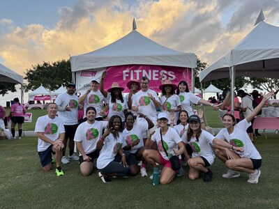 Cinch Home Services supported the American Cancer Society’s Making Strides Against Breast Cancer Walk in Palm Beach County this past Saturday. Cinch Home Services supported the American Cancer Society’s Making Strides Against Breast Cancer Walk in Palm Beach County this past Saturday.