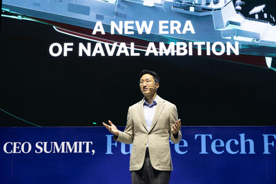 HD Hyundai Chairman Chung Kisun delivered the keynote speech at ‘Future Tech Forum: Shipbuilding’ at the APEC CEO Summit HD Hyundai Chairman Chung Kisun delivered the keynote speech at ‘Future Tech Forum: Shipbuilding’ at the APEC CEO Summit