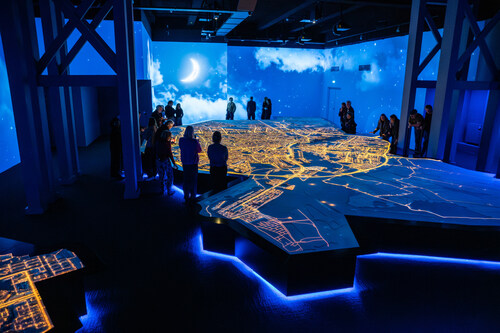Amsterdam in Motion - World's largest immersive maquette of a city Amsterdam in Motion - World's largest immersive maquette of a city