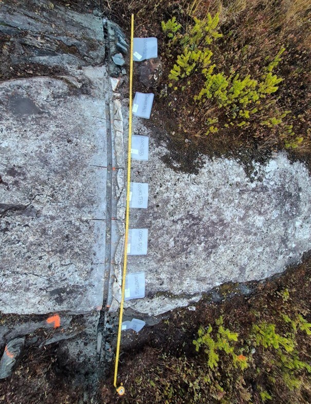 Figure 2 : Channel Sample of the West Outcrop (CNW Group/Comet Lithium Corporation)