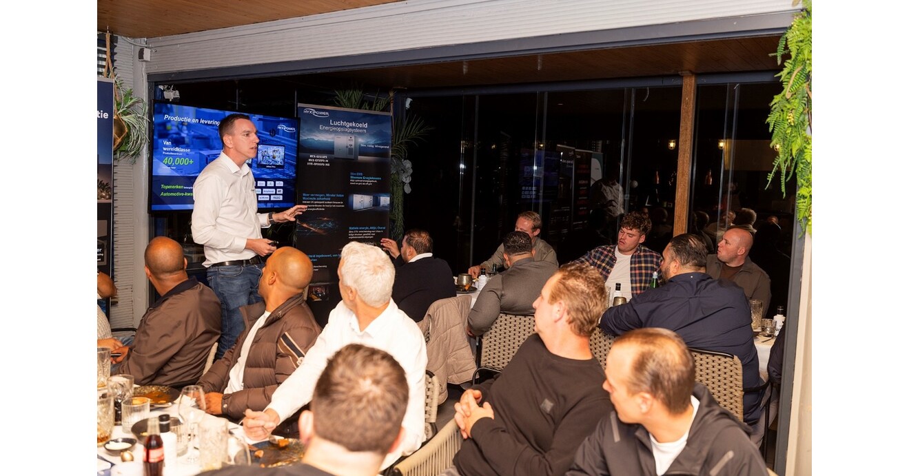 HYXiPOWER lanza el Premio a los Instaladores 2025 en la Mesa Exclusiva de Instaladores en &Aacute;msterdam