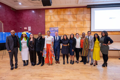 Queens artists and entrepreneurs with representatives from the Port Authority of New York & New Jersey and JFK Millennium Partners at the Oct. 28th JFK Redevelopment Community Advisory Council meeting.