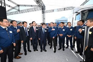 Hyundai Motor Breaks Ground on Hydrogen Fuel Cell Production Facility in Korea Hyundai Motor Breaks Ground on Hydrogen Fuel Cell Production Facility in Korea