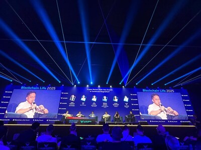 Alec Goh at the roundtable (PRNewsfoto/HTX)