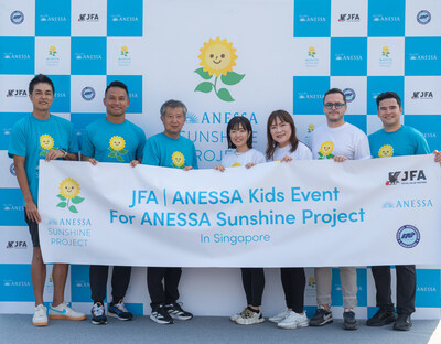 JFA | ANESSA Kids Event for ANESSA Sunshine Project in Singapore - inspiring children to shine infinitely under the sun in partnership with Football Association of Singapore and Albirex Niigata Singapore. Present from left to right are: Mr. Daisuke Korenaga, Chairman, Albirex Niigata Singapore, Mr. Hassan Sunny, celebrated Singaporean goalkeeper, Mr. Masao Nakayama, Grassroots Director, Japan Football Association, Ms. Kana Kadotani, Vice President of the ANESSA Global Brand Unit, Ms. Jessica Fun, Managing Director of Shiseido Singapore, Mr. Nicolas Baudonnet, Chief Marketing& Business Development Officer, Cosmetic& Fragrance and Mr. Badri Ghent, General Secretary, Football Association of Singapore.