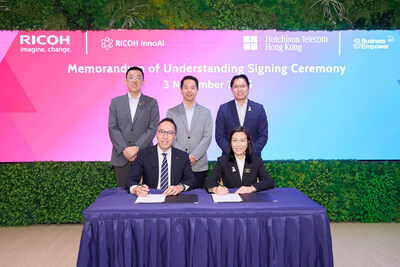 Ricoh and HTHK signed a memorandum of understanding, officially becoming strategic partners. Front row, first from the left: Mr. Eric Yu, General Manager, Ricoh HK, and Ms. Jess Mak, Senior Vice President of Enterprise Market, HTHK, completed the signing ceremony, witnessed by guests from both parties. Back row, first from the left: Dr. Bin Dong, Chief Scientist of Ricoh HK; Mr. Ricky Chong, Managing Director of Ricoh HK; and Damien Leong, Chief Technology and Transformation Officer, HTHK.