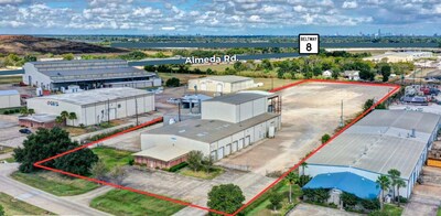 55 Southbelt Industrial Drive in South Houston offers a 32,025 SF industrial facility on 7.45 acres, featuring 17 grade-level doors in a cross-dock configuration, a 30-ton exterior crane, and 4 acres of outdoor storage, located just off Beltway 8 for optimal access and functionality.