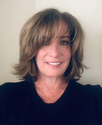 LeslieAnne Wade, Chief Branding Officer