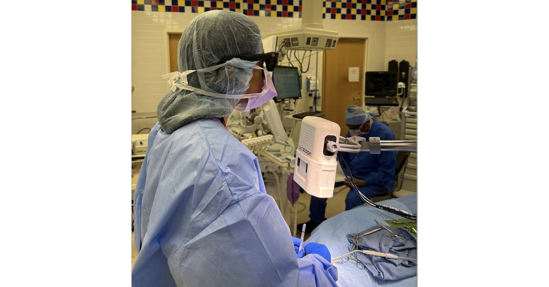 X-Biomedical, Inc. Unveils GoScope&trade;: The First Portable Microscope to Combine AR Smartglasses, Voice Control, and Real-Time Telestration for Surgery, Dentistry, and Education
