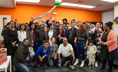 AOLCC students, faculty and staff celebrate opening of expanded Brampton East campus at ceremony on October 31, 2025. (CNW Group/Academy of Learning Career College) AOLCC students, faculty and staff celebrate opening of expanded Brampton East campus at ceremony on October 31, 2025. (CNW Group/Academy of Learning Career College)