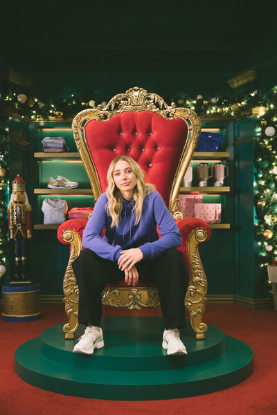 Santa's Scouting Report - Paige Bueckers