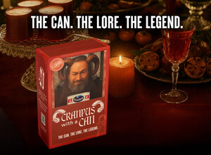 The New Cranberry-Craving Houseguest Is Here to Raid Your Feast