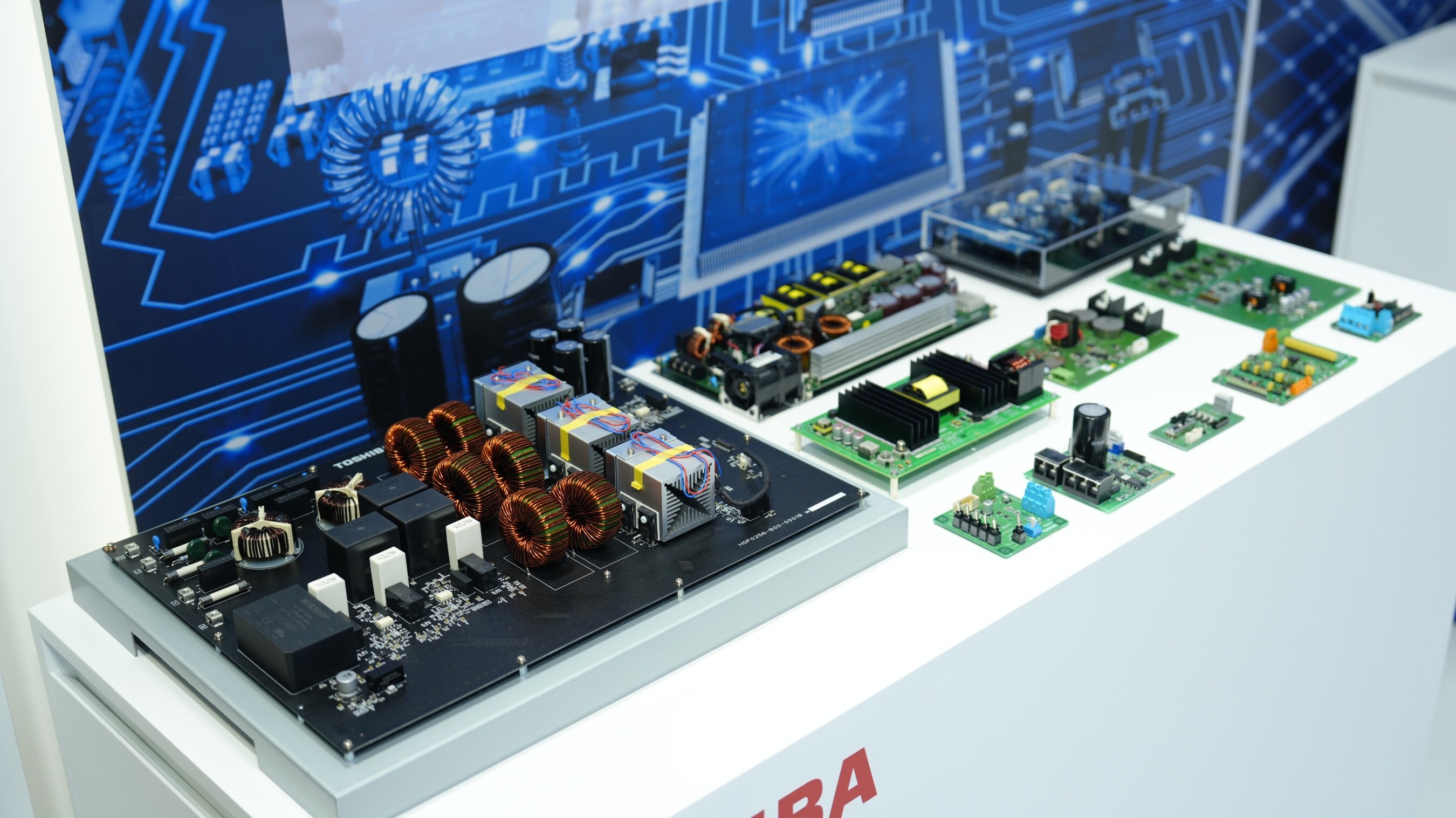 Unable to view the image, Please provide a valid URL.