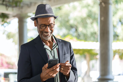 62% of Seniors say they are confident in their ability to identify and avoid online scams and safety risks.