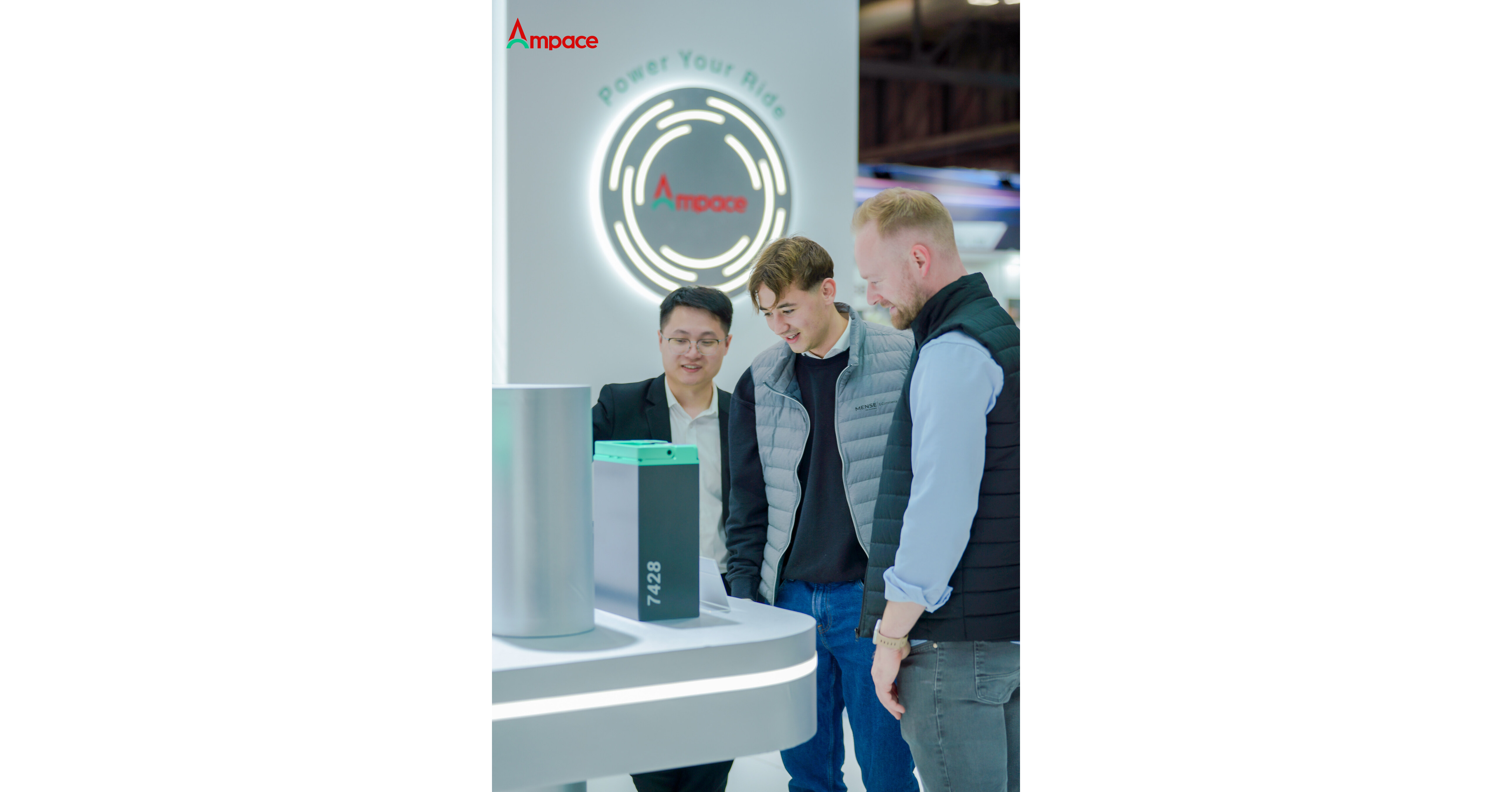 Ampace presenta avances revolucionarios en motocicletas el&eacute;ctricas en EICMA