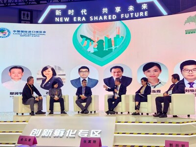 Frank Zhang, President of MVGX (third from right), attends the China–Singapore Green Urban Collaboration Conference Frank Zhang, President of MVGX (third from right), attends the China–Singapore Green Urban Collaboration Conference