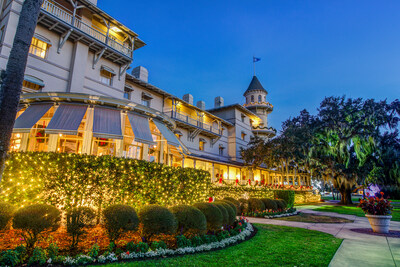 The historic Jekyll Island Club makes the holiday season extra festive with special events and decor galore.