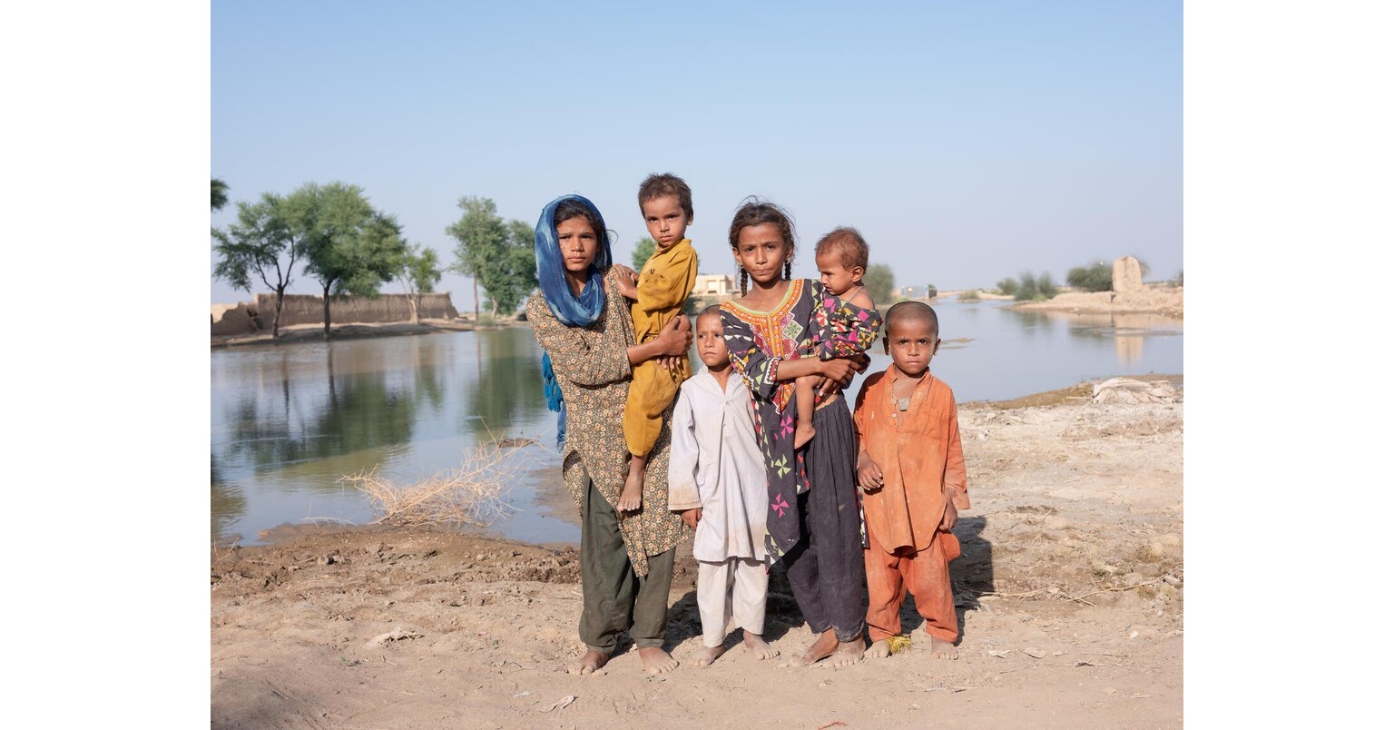 ECW Umumkan Hibah Sebesar AS$2 Juta Bagi Anak-anak Korban Banjir di Pakistan