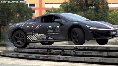GAC GROUP HYPTEC SSR officially set a new Guinness World Record for the highest drift speed achieved by a pure electric vehicle, reaching an astonishing 213.523 km/h.