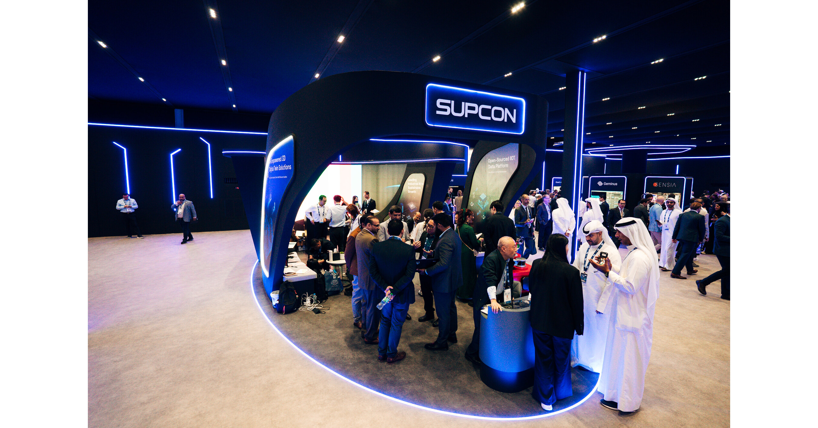 SUPCON Tampil sebagai Pemimpin Solusi AI Industri di Ajang ADIPEC, Dorong Transformasi Cerdas