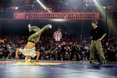 B-Boy Issin and B-Boy Haruto B-Boy Issin and B-Boy Haruto