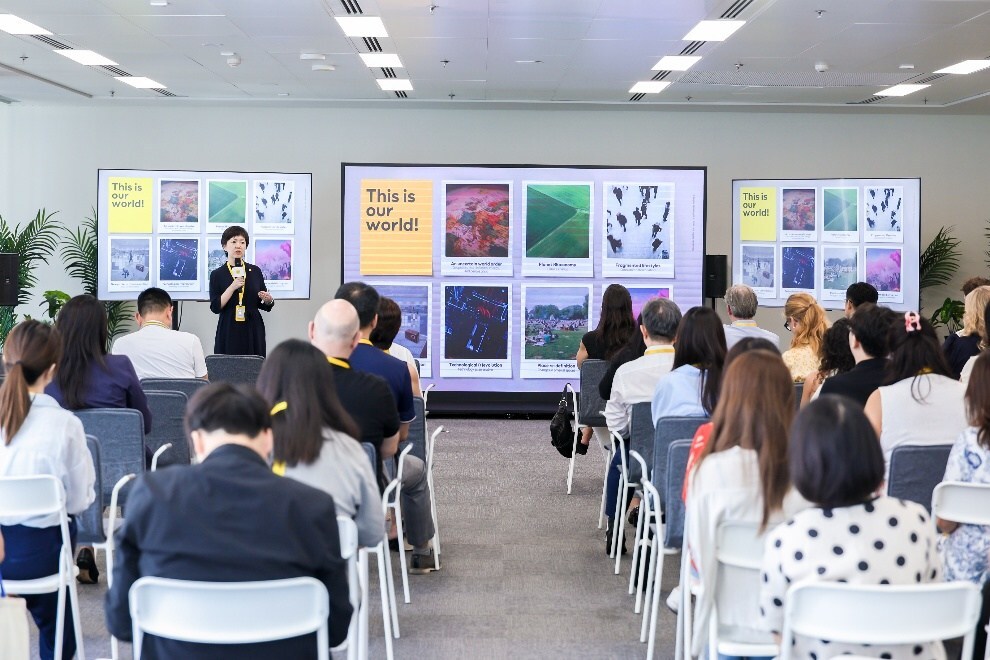 Unable to view the image, Please provide a valid URL.