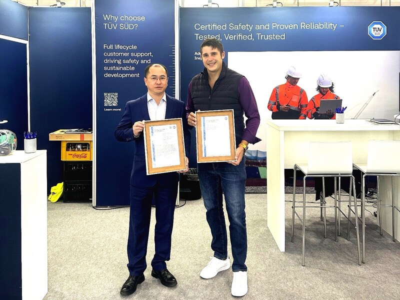 Unable to view the image, Please provide a valid URL.