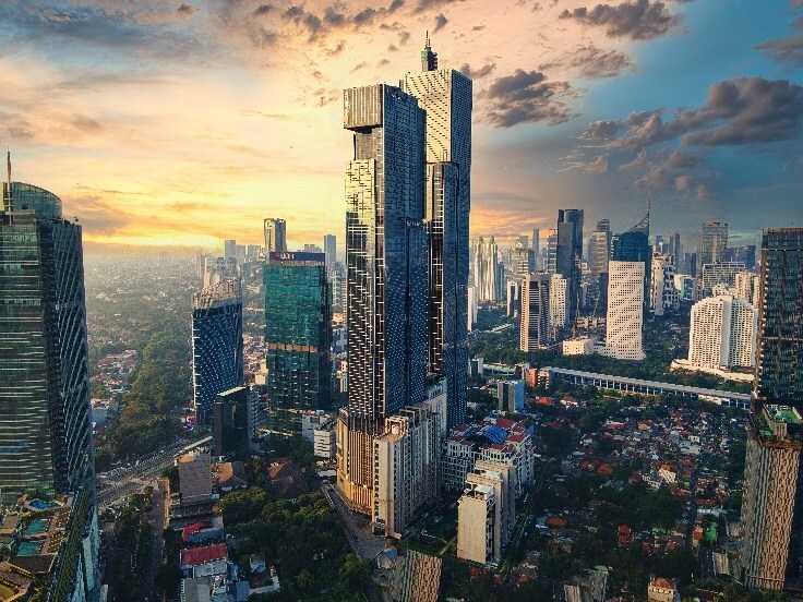 Johnson Controls and Thamrin Nine complete landmark project to power southern hemisphere's tallest building with green technology, reducing energy use by up to 30 percent