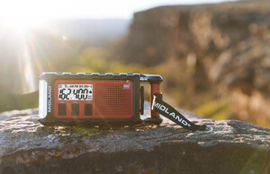 Midland Debuts Most Advanced Emergency Radio Yet: The ER310PRO