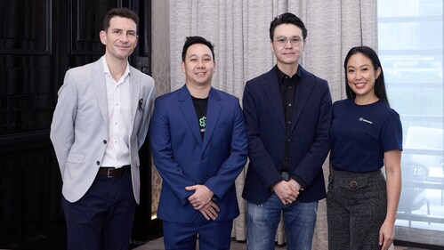 (From left) David Rogers, CEO Asia-Pacific at B2C2; Tanawat Sutantivorakoon, Chief Executive Officer; Jeremy Fong, Co-Founder and Chief Experience Officer; and Wimonpun Wiboonma, Chief Communications and Marketing Officer, at Bitazza: a media luncheon announcing the new partnership. (PRNewsfoto/Bitazza)