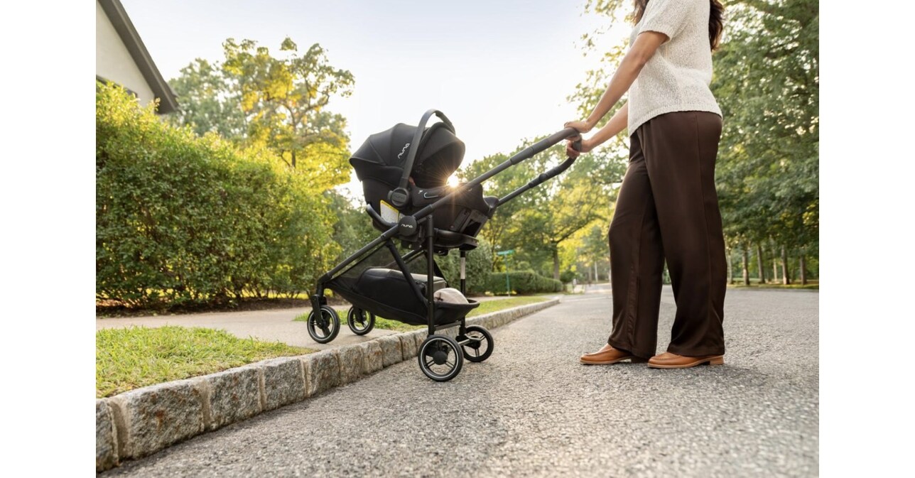 stroller with toddler seat Multi Seat Stroller For Four (2 Children and 2 Babies)  KinderPod