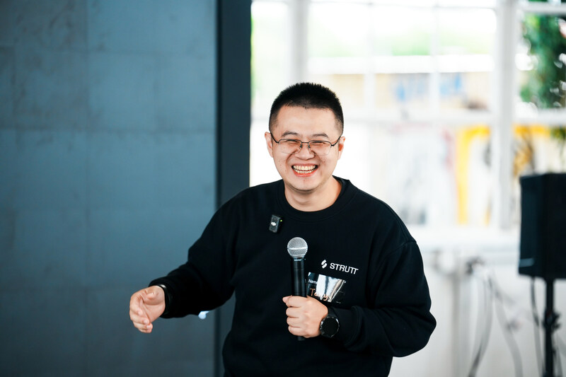 Unable to view the image, Please provide a valid URL.