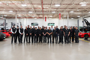Ferrari Lake Forest Earns Global Recognition with Ferrari Service Award at the 2024 Top Dealer Awards