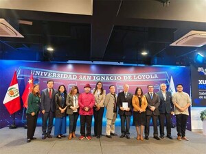 Chinese Writer Xuemo Speaks at a Peruvian University on "Wisdom and Transcendence in the Age of AI," Calling for Ancient Civilizations to Ease Modern Technological Anxiety