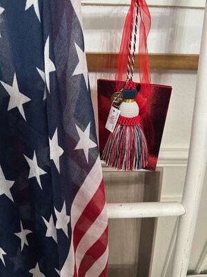 American Prosperity Pillow tassel