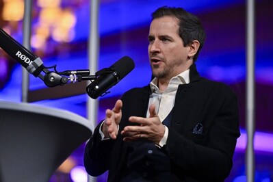 Tom Zehren, CEO of Info-Tech Research Group, shares insights during a live recording of the Digital Disruption Podcast at Info-Tech LIVE 2025 in Las Vegas. (CNW Group/Info-Tech Research Group)