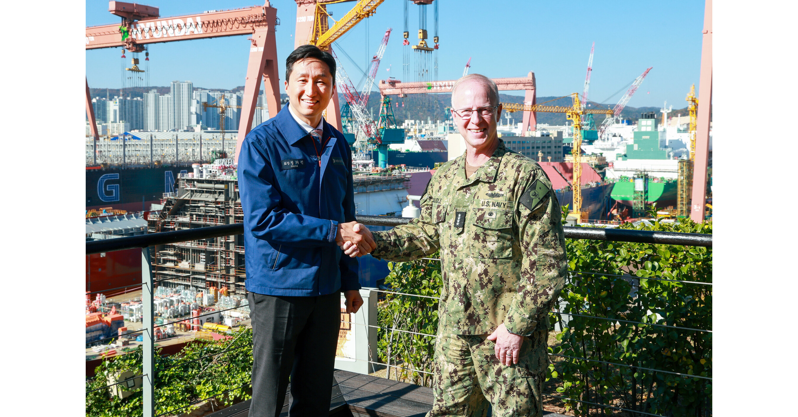 U.S. Chief of Naval Operations Visits HD Hyundai Heavy Industries and Confirms World-Class Naval Shipbuilding Capabilities