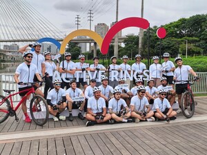 Huawei reúne ciclistas em evento global em São Paulo