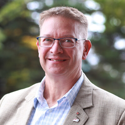 Steven Waddell, Deputy National Director, Defence and Federal Government Relations (CNW Group/PCL Construction) Steven Waddell, Deputy National Director, Defence and Federal Government Relations (CNW Group/PCL Construction)