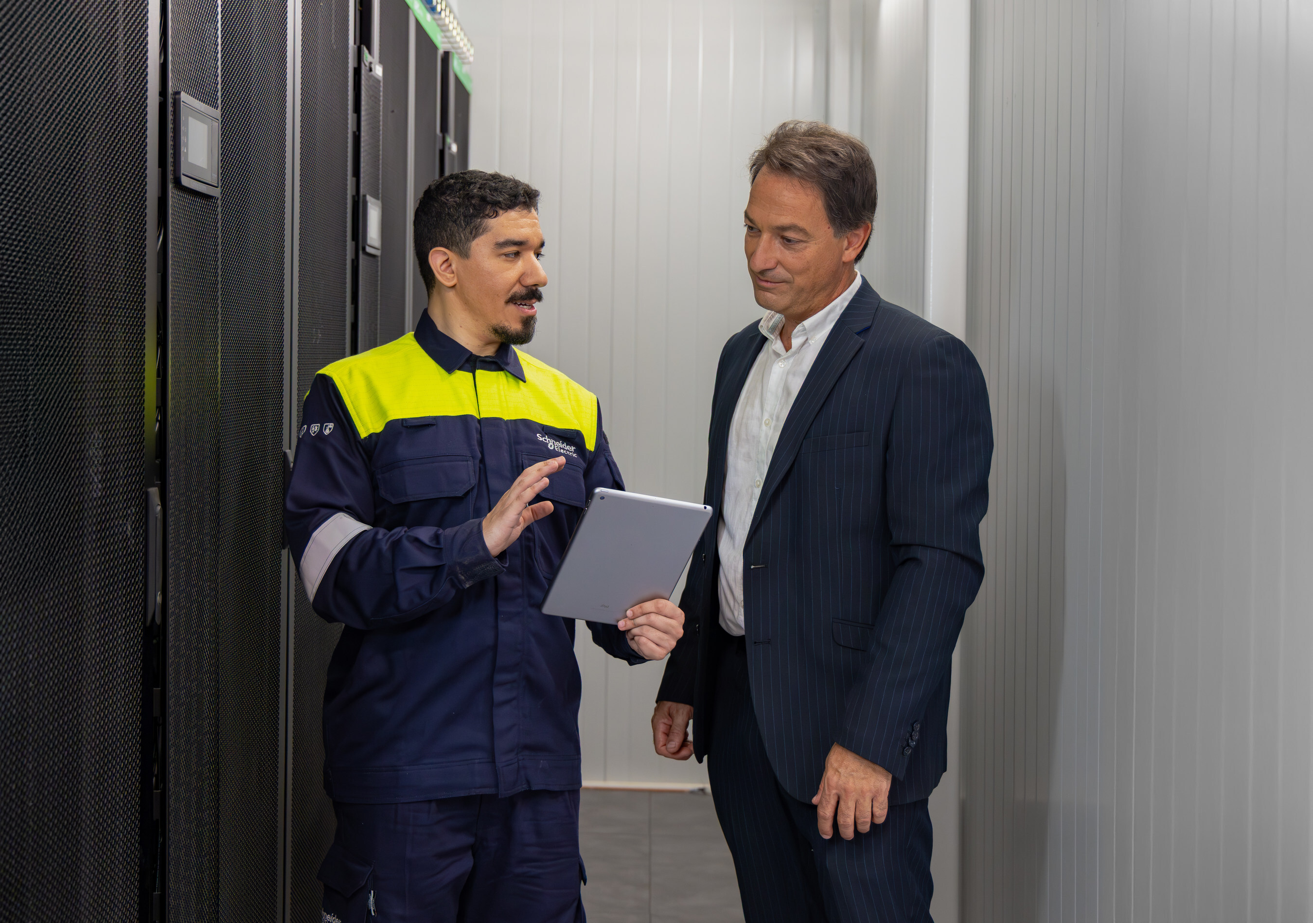 Unable to view the image, Please provide a valid URL.