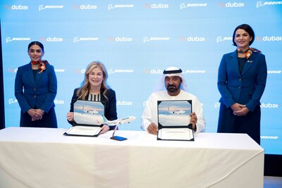 HH Sheikh Ahmed bin Saeed Al Maktoum, flydubai chairman, and Stephanie Pope, President and CEO of Boeing Commercial Airplanes, sign MoU. HH Sheikh Ahmed bin Saeed Al Maktoum, flydubai chairman, and Stephanie Pope, President and CEO of Boeing Commercial Airplanes, sign MoU.