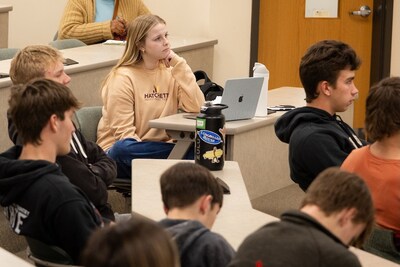 FHU "We try to have a variety of speakers, whether they've just taken the CFP® exam or have been in the industry for a while, like Mr. Hallmark," said Mackenzie Cottrill, Student FPA president and a junior double-majoring in personal financial planning and accounting. "It gives us different perspectives on what the career really looks like."