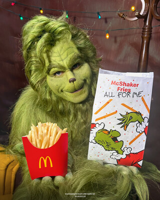 Sprinkle the tangy, dill pickle seasoning into the McShaker bag and shake for a bold twist on our World Famous Fries® that will make your taste buds pucker with delight.