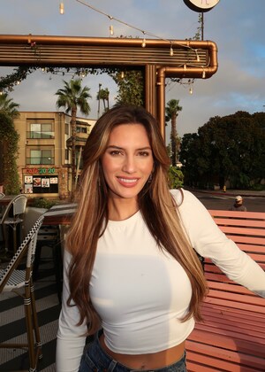 ALCHEMĒ Welcomes New Provider Kat Izzo, FNP-C, to La Jolla Location